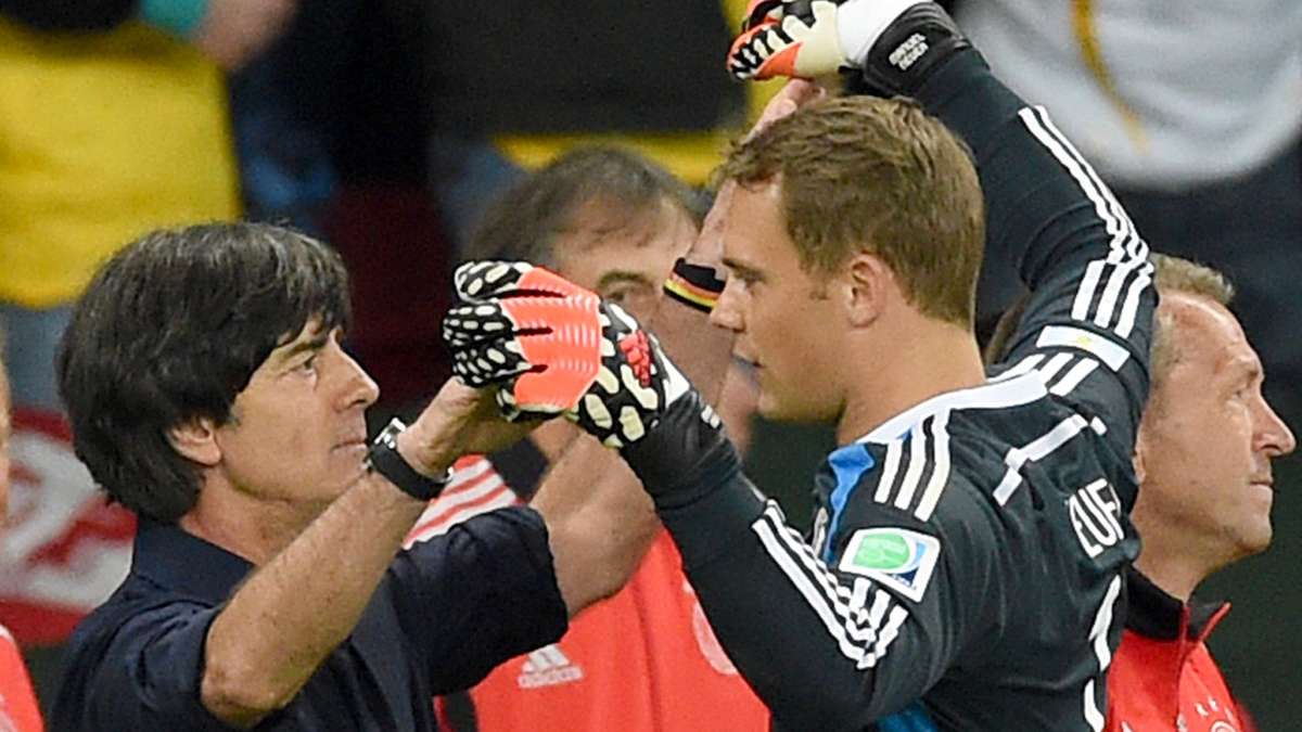 他正在逐步 他正在逐步