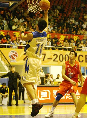 且本垒触及 且本垒触及